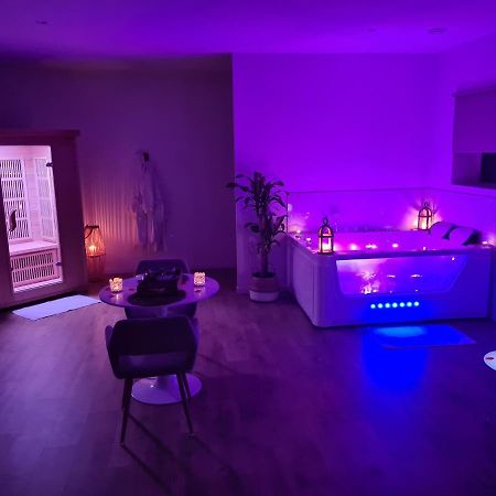 L Escapade Amoureuse Bournezeau Luaran gambar